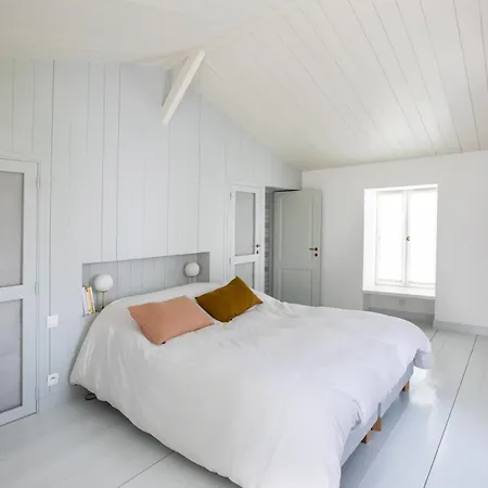 Ile De Re - 9 Personnes - A Pieds - Piscine * Saint-Clement-des-Baleines