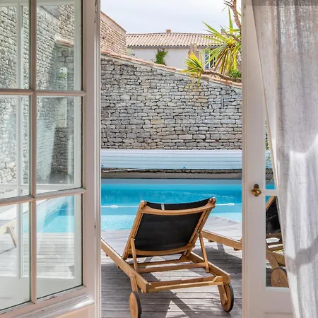 Ile De Re - 9 Personnes - A Pieds - Piscine Holiday home *