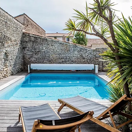 Ile De Re - 9 Personnes - A Pieds - Piscine *